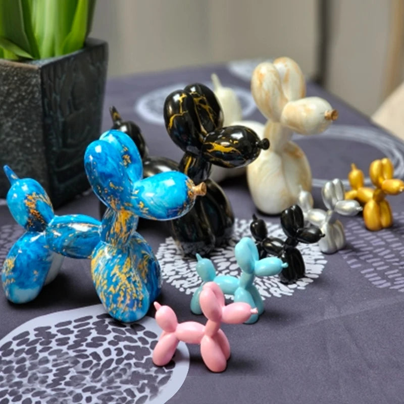 Nordic Dog Figurines Balloon