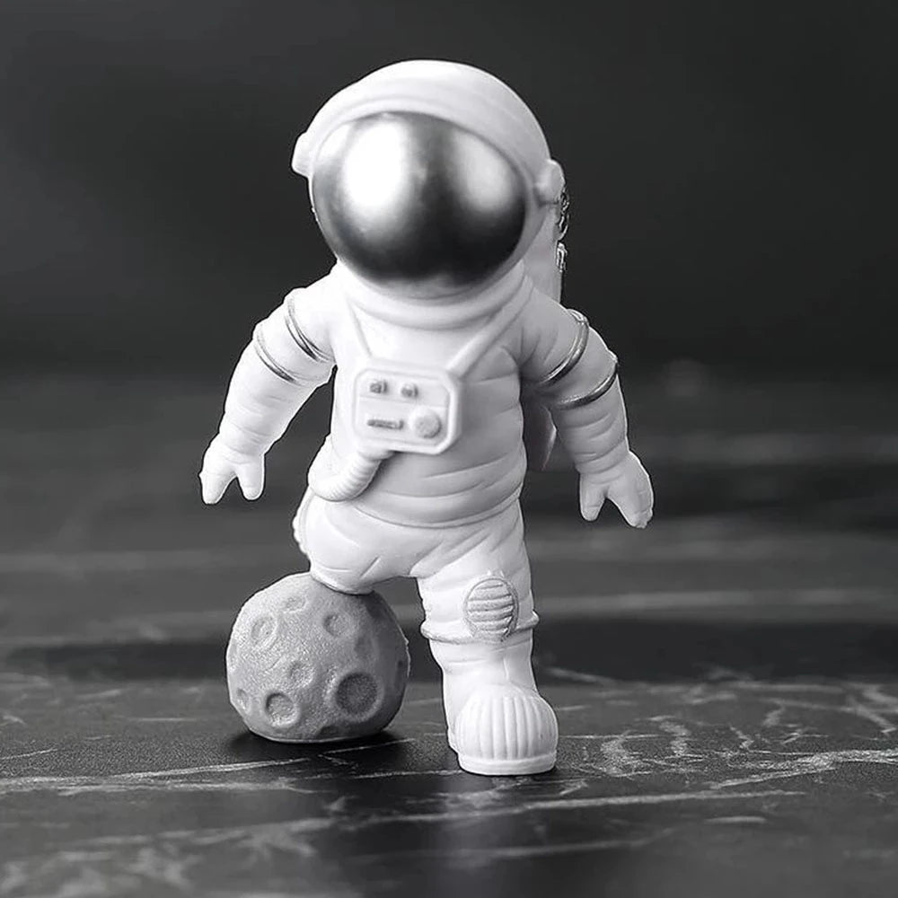 4 pcs Astronaut Figure Statue Spaceman